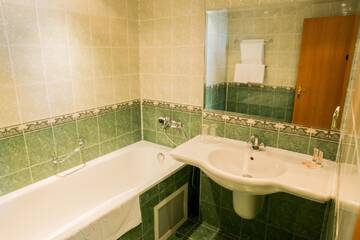 Фото номера Полулюкс Делюкс Отель Struma Hotel г. Pernik 6